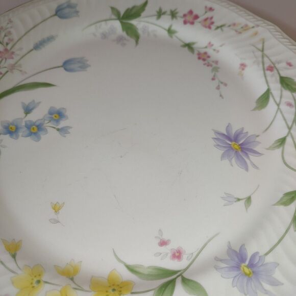 Decorative Spring Breeze Stoneware Plates 4148 1-3 Multicolored Flowers 10.75" W - Picture 14 of 16